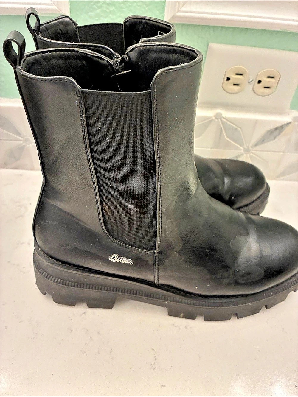 UGG Combat Chelsea Boots Black US 5